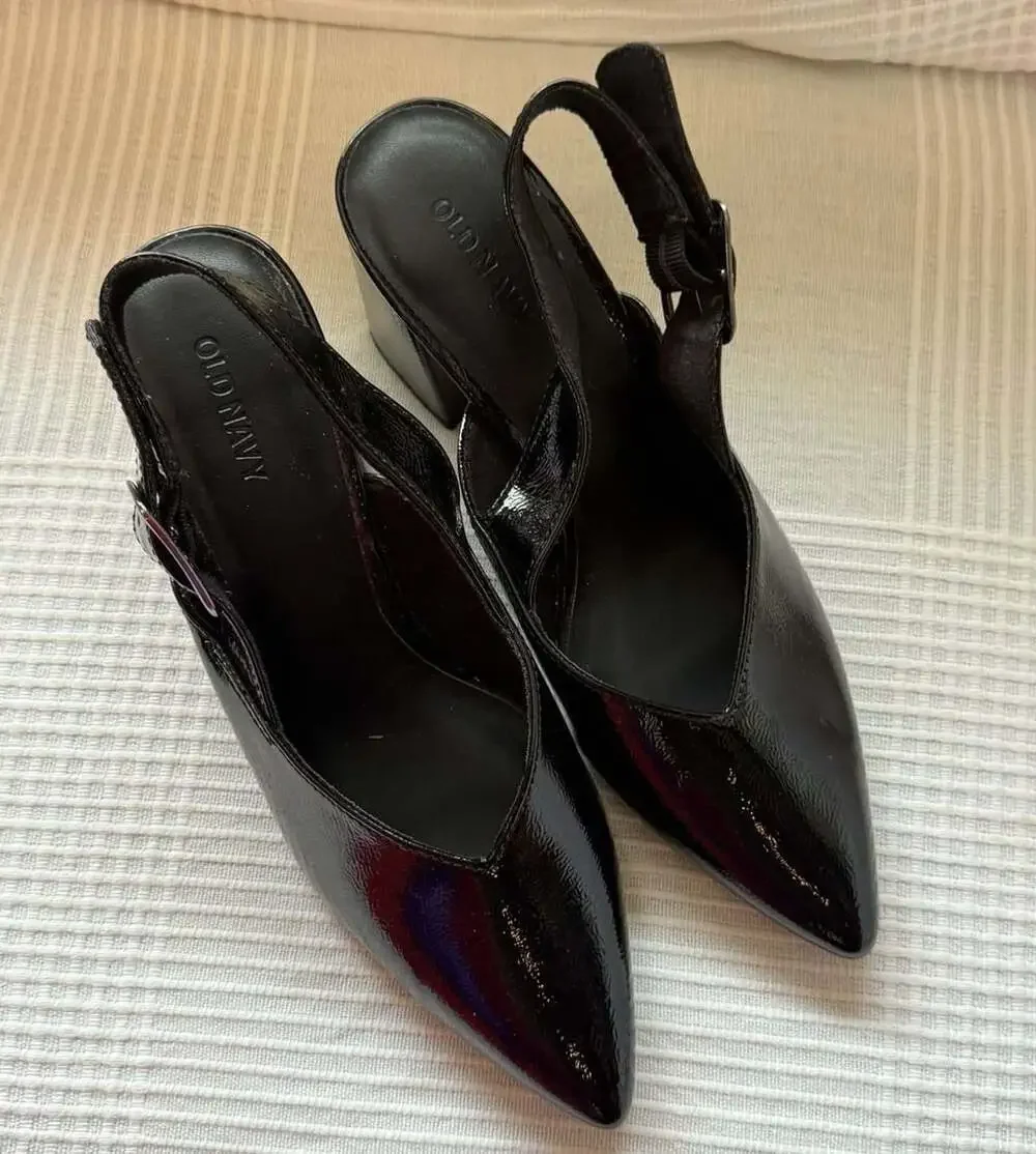 Old Navy Slingback Heel Size 7 Black Patent